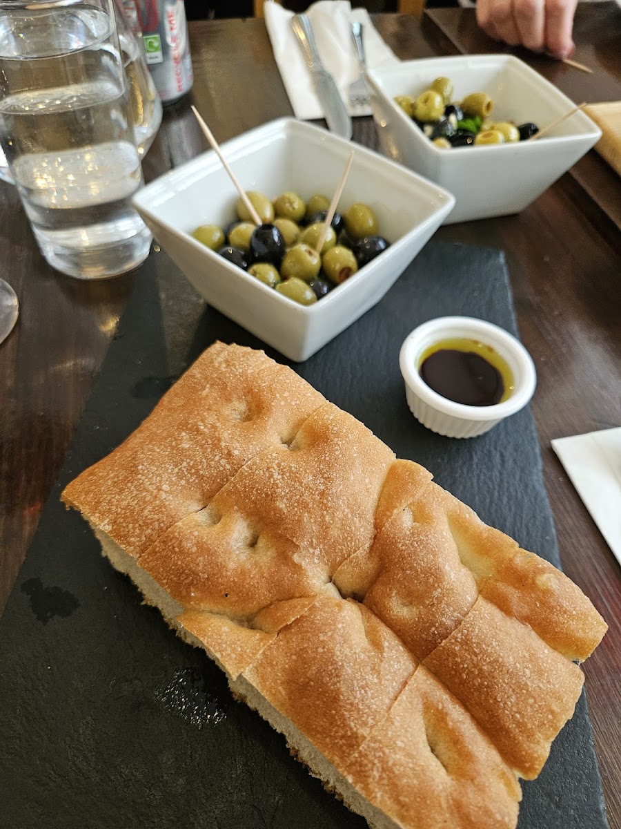 Ristorante Caffe' Gustami-7